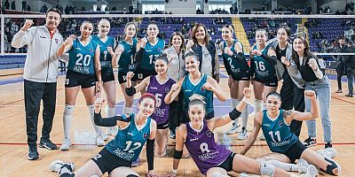 AFYON BELEDİYE YÜNTAŞ VOLEYBOL TAKIMINDAN ÜST ÜSTE GALİBİYETLER