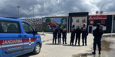Afyon’da 17 Yıl Hapis Cezası Bulunan 2 Kişi Yakalandı