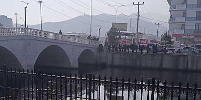 AFYON’DA DENGESİNİ KAYBEDEN VATANDAŞ AKARÇAY’A DÜŞTÜ!