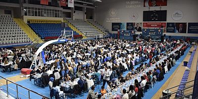 AFYON’DA “KAMPÜS İFTARI” PROGRAMI DÜZENLENDİ