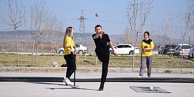 AFYON’DA OKUL SPORLARI GENÇLER BOCCE MÜSABAKALARI NEFES KESTİ