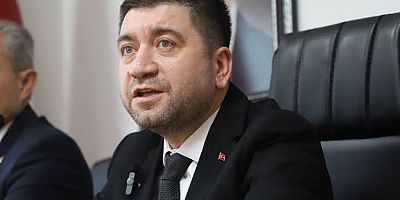 AK PARTİLİ SEVİM’DEN BELEDİYE’YE ‘KURT’ TEPKİSİ: “AFYONKARAHİSAR’IN AĞIZ TADINI İYİCE BOZDUNUZ!”