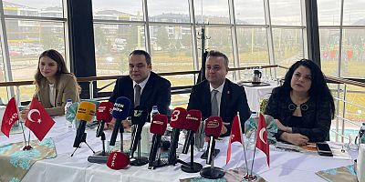 CHP’Lİ ERHAN’DAN AK PARTİ’YE: “HER YANLIŞINIZA KIRMIZI KART!”