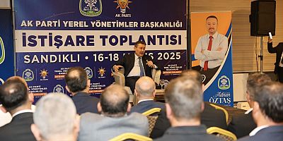 Melih Gökçek, Sandıklı’da AK Partili Başkanlarla Buluştu