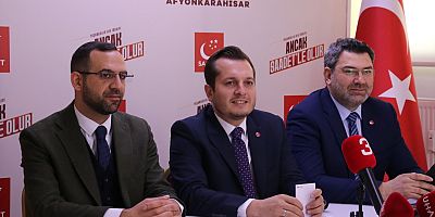 SAADET PARTİLİ KARATAŞ: 