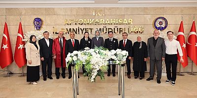 Vali Yiğitbaşı, Emniyet Personeli Çiftin Mutluluğuna Ortak Oldu