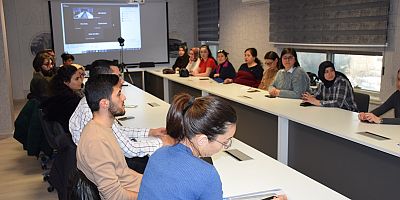 YURT HİZMETLERİ MÜDÜRLÜĞÜ'NDEN ÖNEMLİ TOPLANTI: EĞİTİM FAALİYETLERİ VE 'KOMŞUM PROJESİ' ELE ALINDI